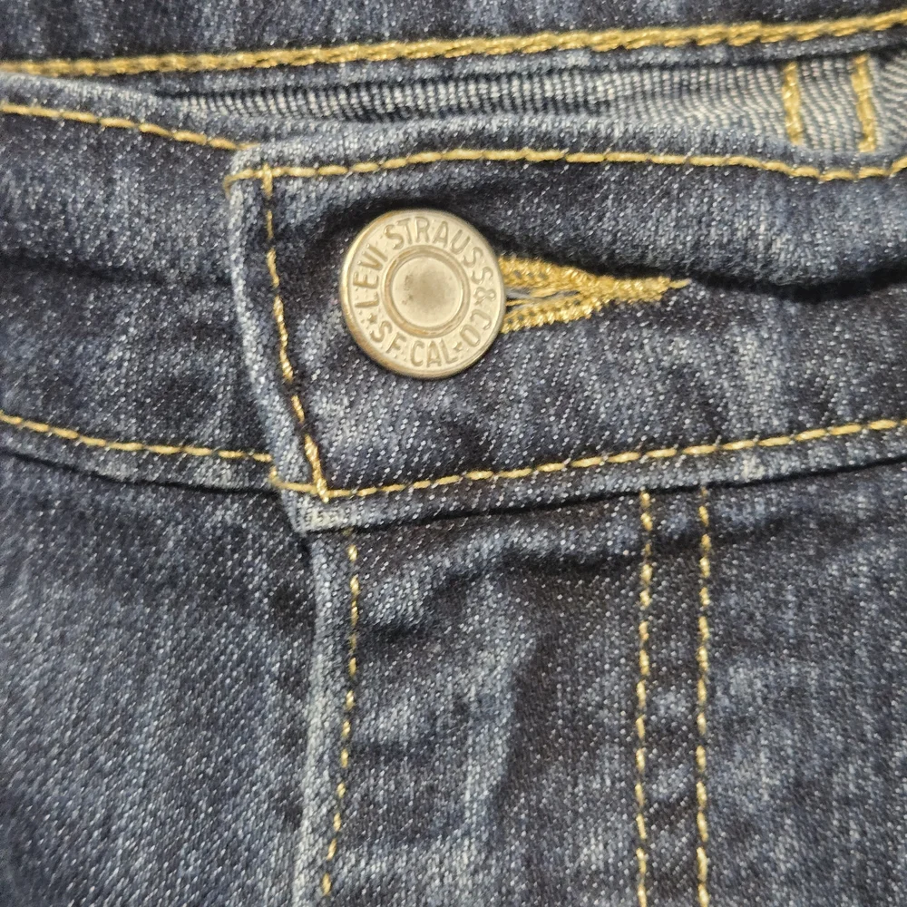 Levi's Men's 505 Straight‎ Leg Dark Blue Jeans - Size 38×32